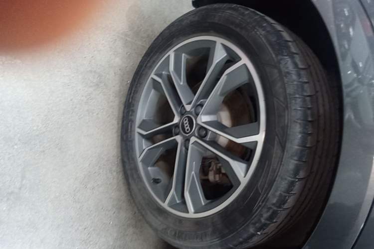 Used Audi Q3 2023 35 TFSI Fashion Dynamic Model (1.4T) Right Rear Wheel Hub