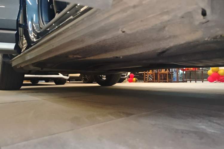 Used Audi Q3 2023 35 TFSI Fashion Dynamic Model (1.5T) Right Side Sill