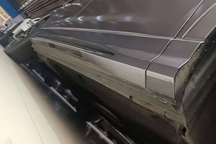 Used Audi Q3 2023 35 TFSI Fashion Dynamic Model (1.5T) Right Side Sill