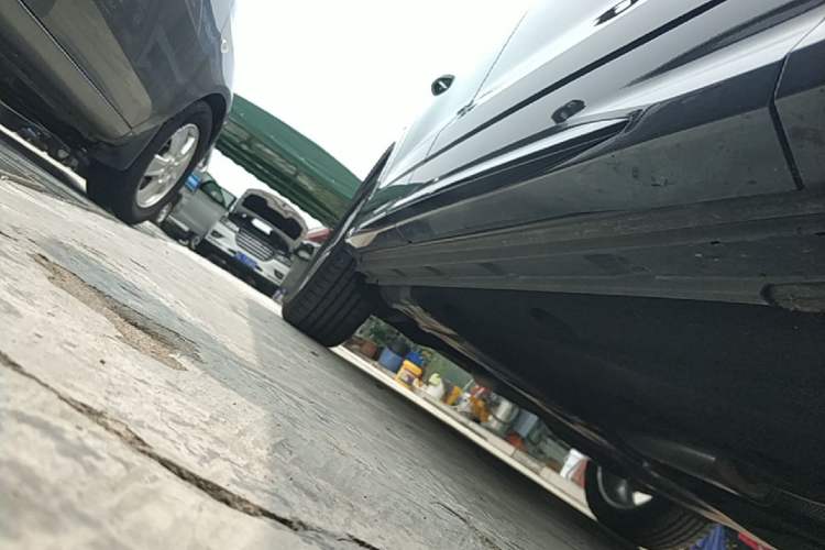 Used Audi Q3 2023 35 TFSI Fashion Dynamic Model (1.4T) Right Side Sill