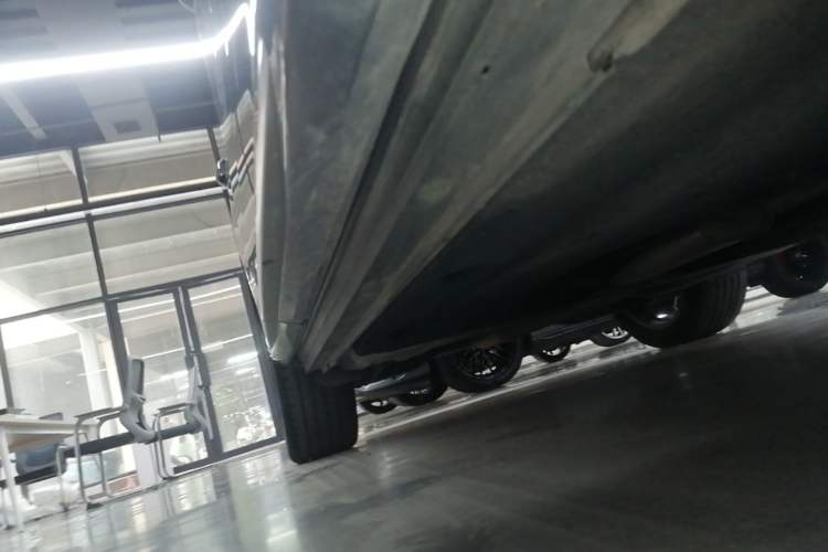 Used Audi Q3 2023 35 TFSI Fashion Dynamic Model (1.4T) Right Side Sill