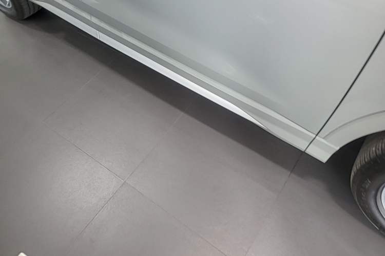 Used Audi Q3 2023 35 TFSI Fashion Dynamic Model (1.5T) Right Side Sill