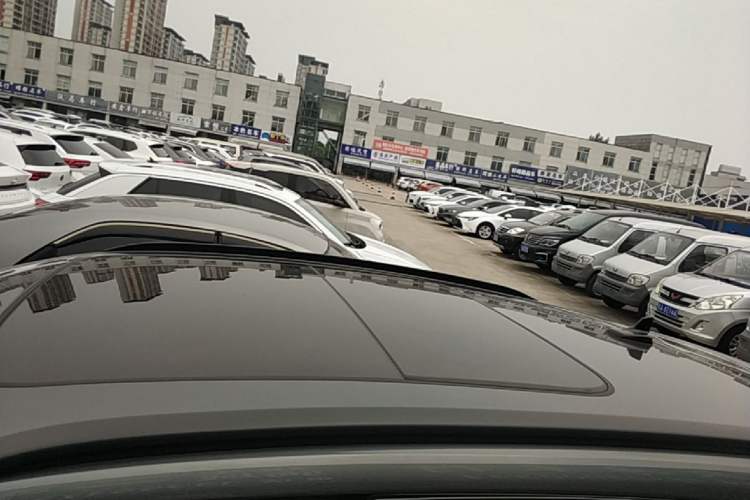 Used Audi Q3 2023 35 TFSI Fashion Dynamic Model (1.4T) Roof