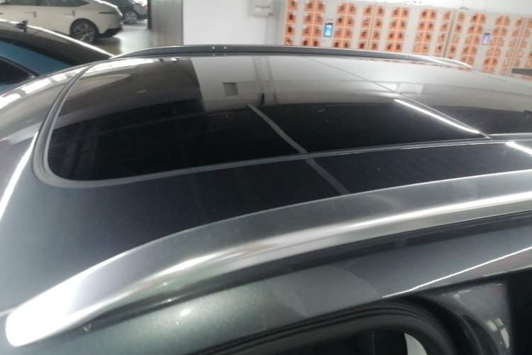 Used Audi Q3 2023 35 TFSI Fashion Dynamic Model (1.4T) Roof