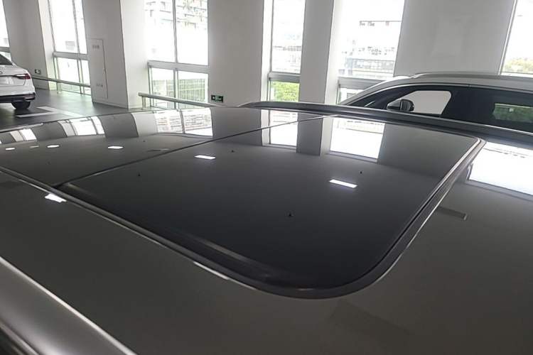 Used Audi Q3 2023 35 TFSI Fashion Dynamic Model (1.5T) Roof