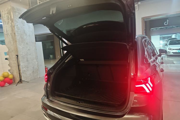 Used Audi Q3 2023 35 TFSI Fashion Dynamic Model (1.5T) Trunk