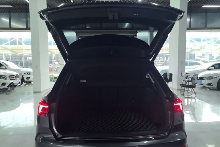 Used Audi Q3 2023 35 TFSI Fashion Dynamic Model (1.5T) Trunk