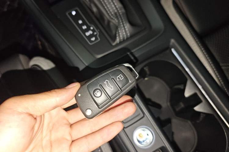 Used Audi Q3 2023 35 TFSI Fashion Dynamic Model (1.5T) Vehicle Key