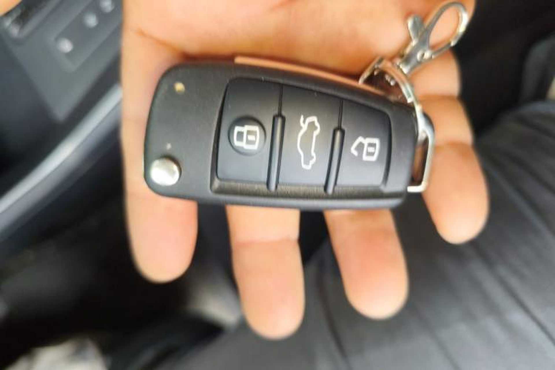 Used Audi Q3 2023 35 TFSI Fashion Dynamic Model (1.5T) Vehicle Key