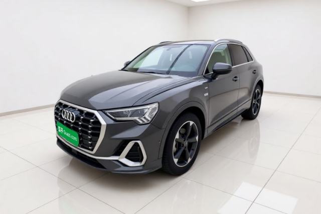 Used Audi Q3 2023 35 TFSI Fashion Dynamic Model (1.4T)