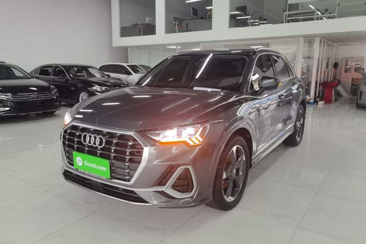 Used Audi Q3 2023 35 TFSI Fashion Dynamic Model (1.5T) Guazi used car, China used car export, Used car for sale, Used  cars, Cheapest cars for sale