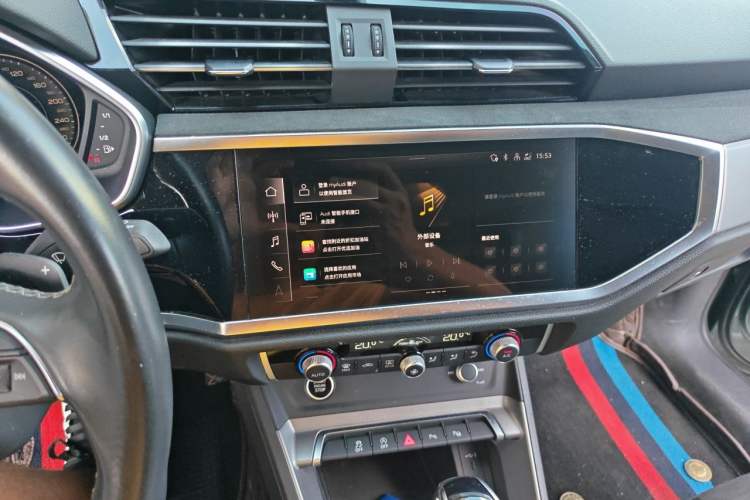 Used Audi Q3 2023 35 TFSI Fashion Dynamic Model (1.4T) Audio And AC Panel