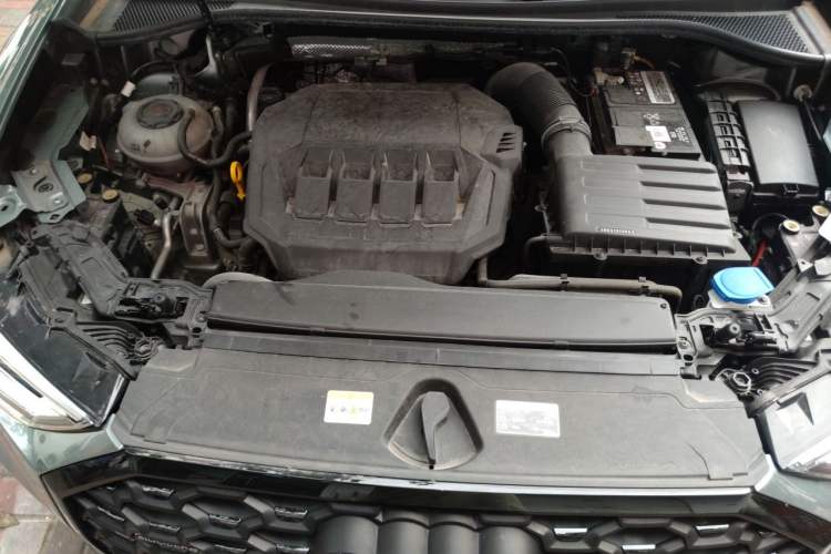 Used Audi Q3 2023 45 TFSI quattro Fashion Dynamic Edition Engine Bay