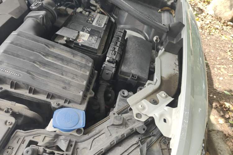 Used Audi Q3 2023 Updated 40 TFSI Fashionable and Dynamic Version Engine Bay Left