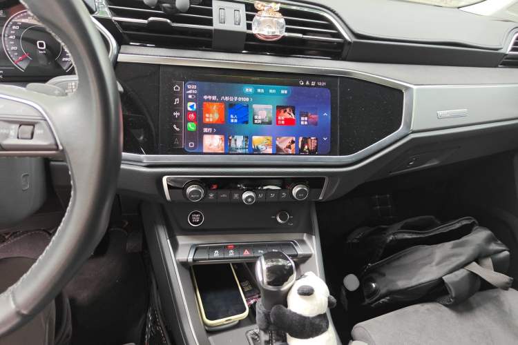 Used Audi Q3 2023 35 TFSI Fashion Dynamic Model (1.4T) Audio And AC Panel