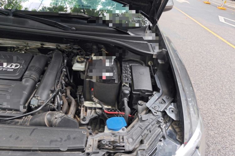 Used Audi Q3 2023 35 TFSI Fashion Dynamic Model (1.4T) Engine Bay Left