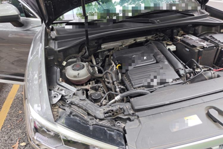Used Audi Q3 2023 35 TFSI Fashion Dynamic Model (1.4T) Engine Bay Right