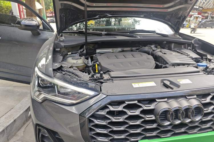 Used Audi Q3 2023 Updated 40 TFSI Fashionable and Dynamic Version Engine Bay Right