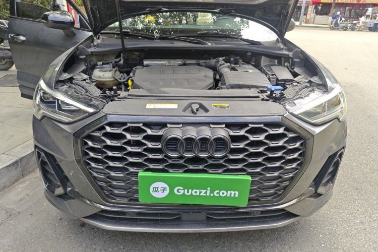 Used Audi Q3 2023 Updated 40 TFSI Fashionable and Dynamic Version Engine Bay