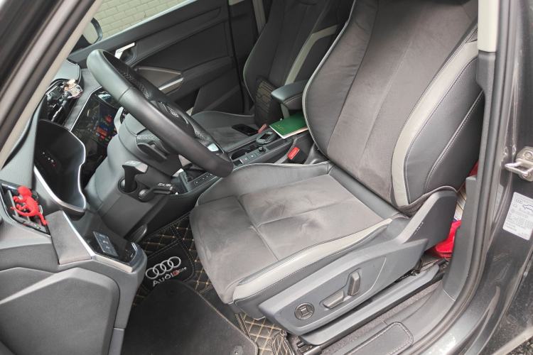 Used Audi Q3 2023 35 TFSI Fashion Dynamic Model (1.4T) Left Front Seat