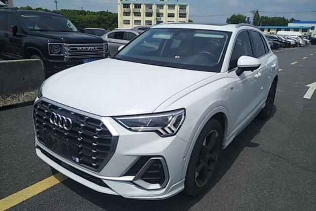 Used Audi Q3 2023 35 TFSI Fashion Dynamic Model (1.4T)
