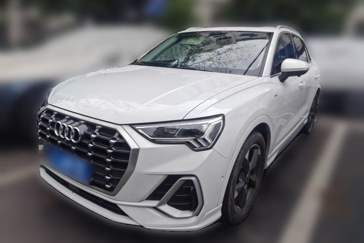 Used Audi Q3 2023 35 TFSI Fashion Dynamic Model (1.4T) Guazi used car, China used car export, Used car for sale, Used  cars, Cheapest cars for sale