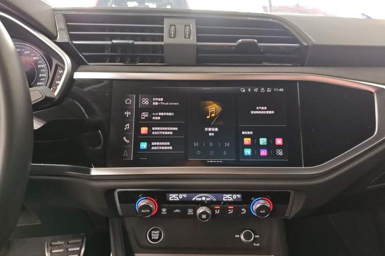 Used Audi Q3 2023 35 TFSI Fashion Dynamic Model (1.5T) Audio And AC Panel