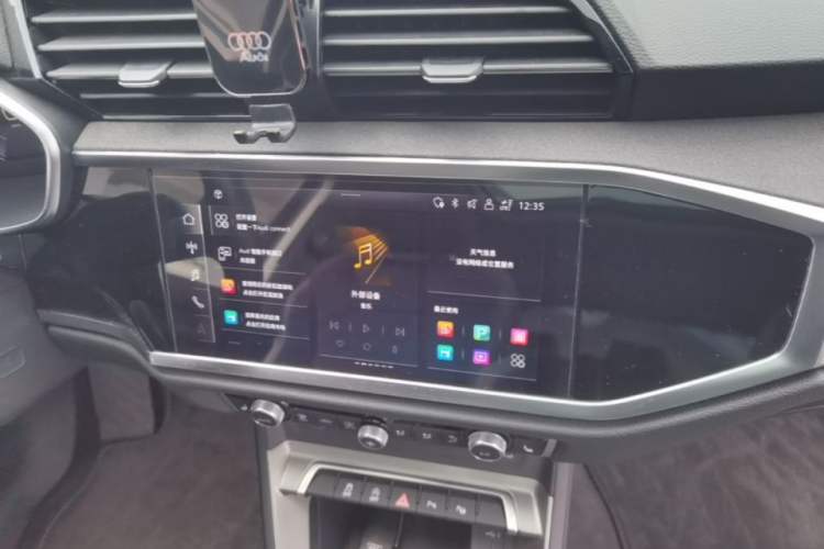 Used Audi Q3 2023 35 TFSI Fashion Dynamic Model (1.4T) Audio And AC Panel