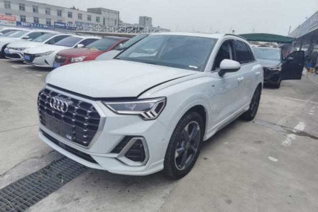 Used Audi Q3 2023 35 TFSI Fashion Dynamic Model (1.4T)