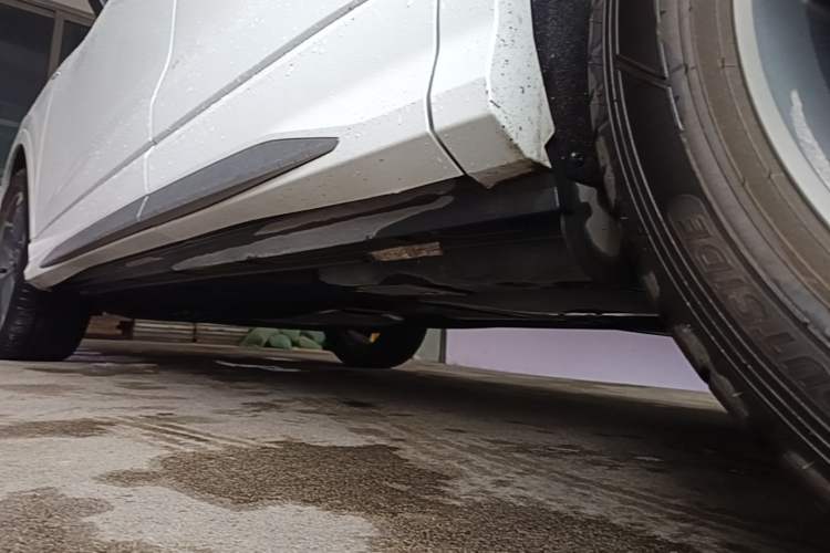 Used Audi Q3 2023 35 TFSI Fashion Dynamic Model (1.4T) Chassis Rear Left