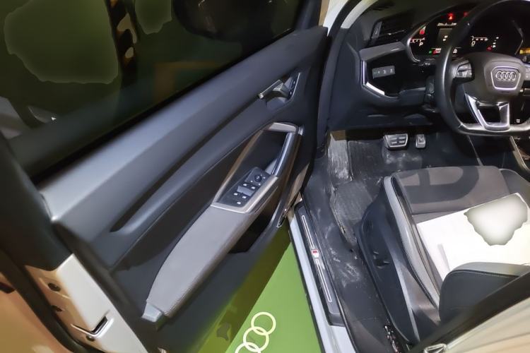 Used Audi Q3 2023 35 TFSI Fashion Dynamic Model (1.5T) Driver Seat