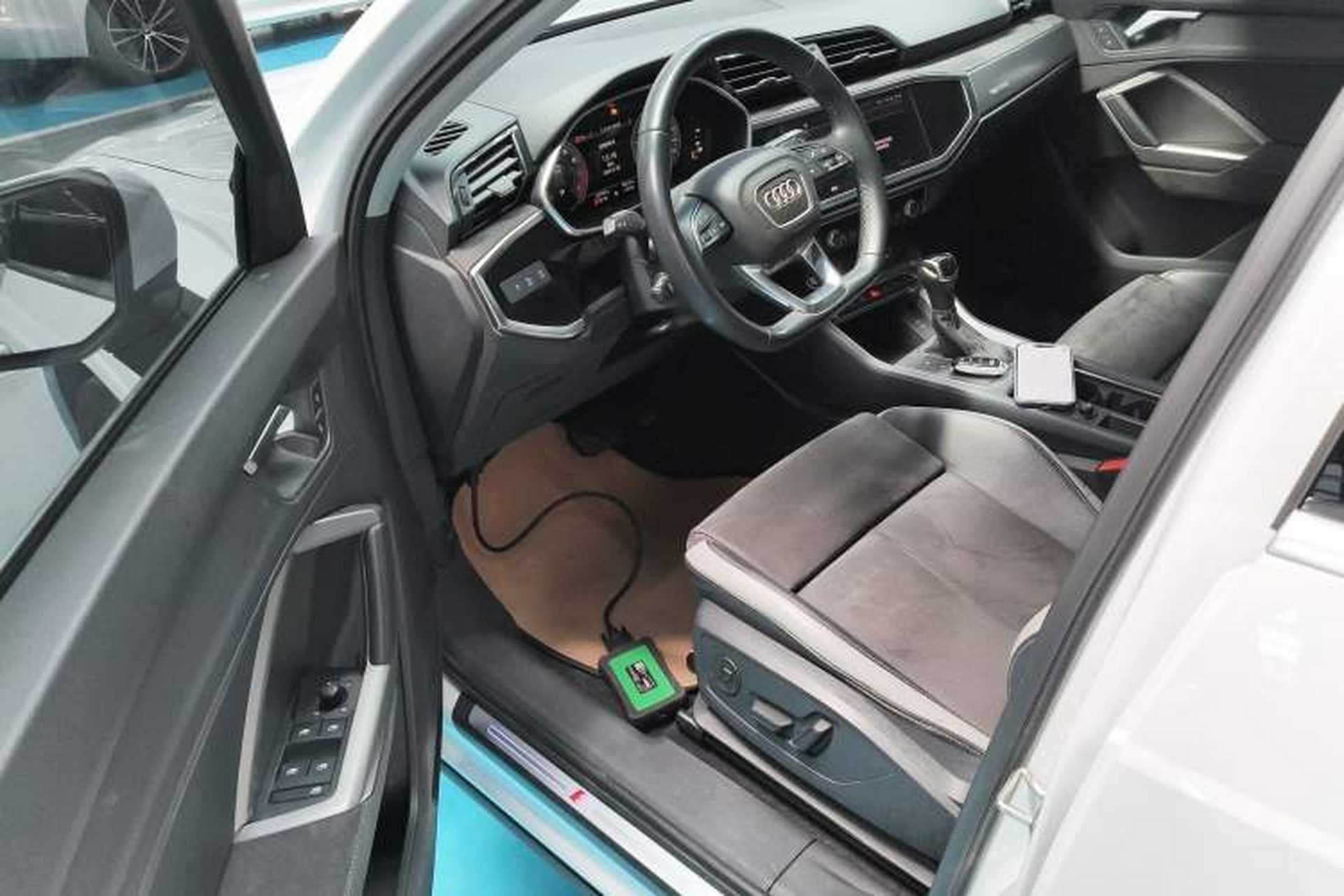 Used Audi Q3 2023 35 TFSI Fashion Dynamic Model (1.5T) Driver Seat