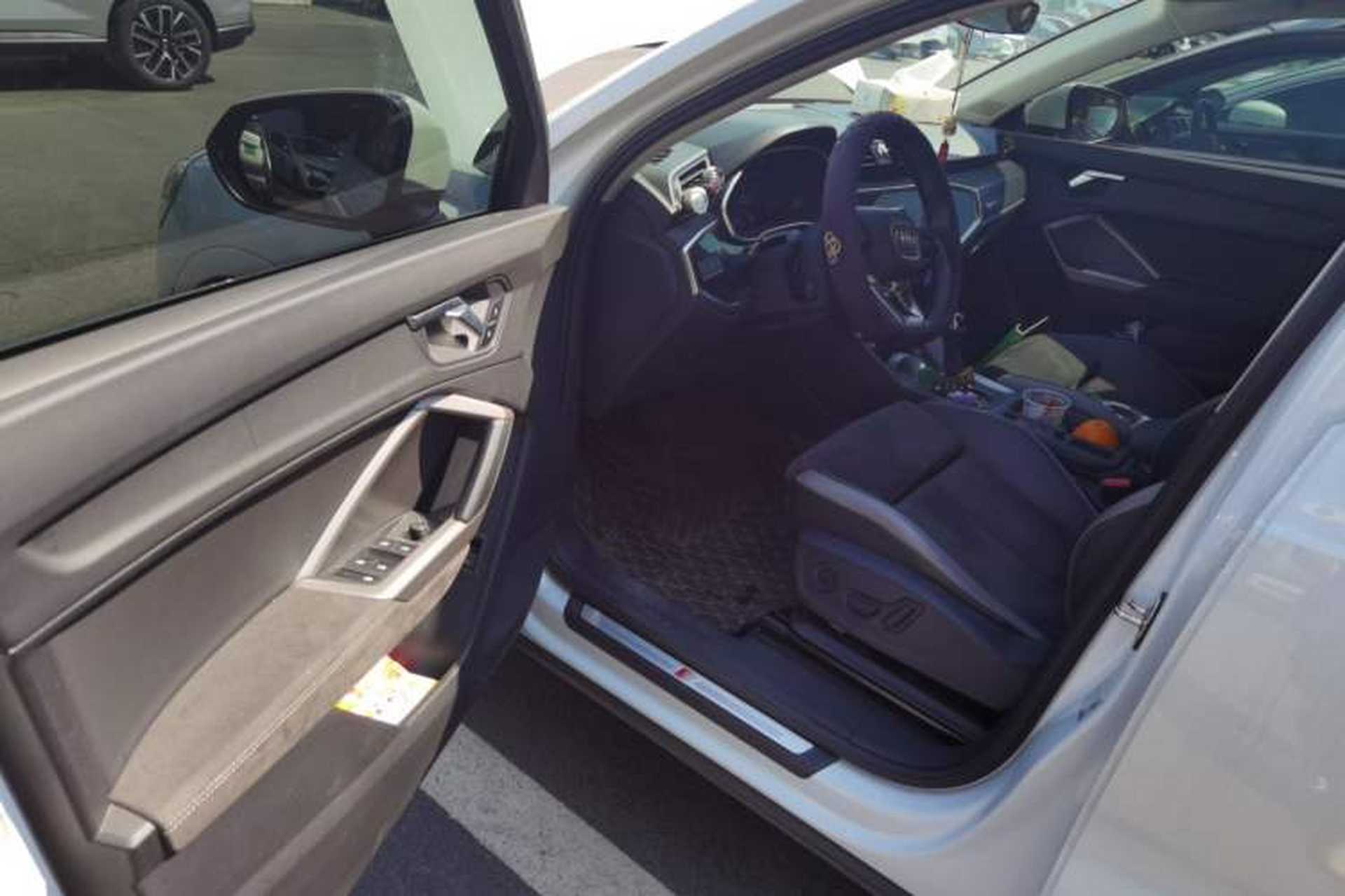 Used Audi Q3 2023 35 TFSI Fashion Dynamic Model (1.4T) Driver Seat