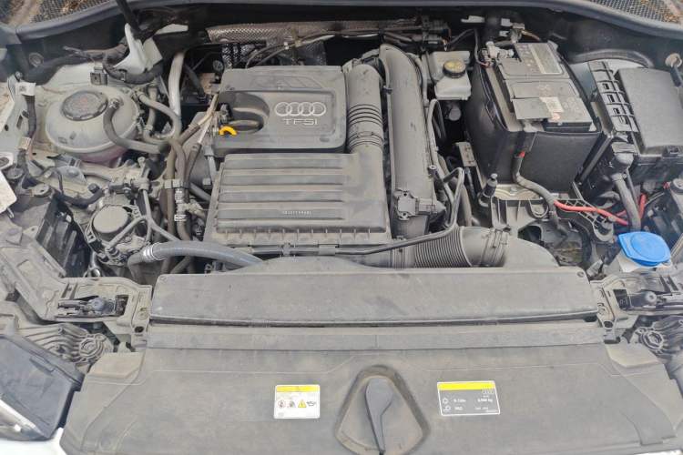 Used Audi Q3 2023 35 TFSI Fashion Dynamic Model (1.4T) Engine Bay