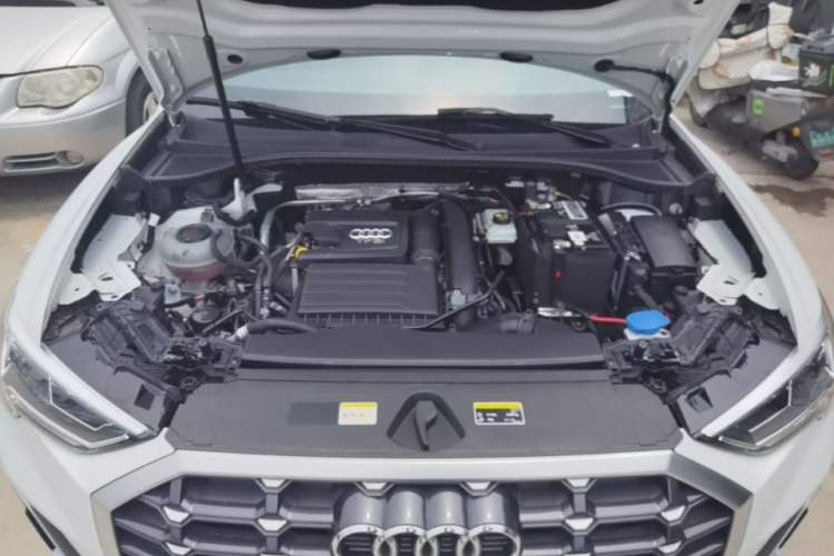 Used Audi Q3 2023 35 TFSI Fashion Dynamic Model (1.4T) Engine Bay