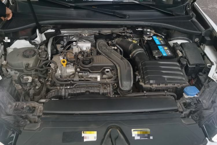Used Audi Q3 2023 35 TFSI Fashion Elegant Version (1.5T) Engine Bay