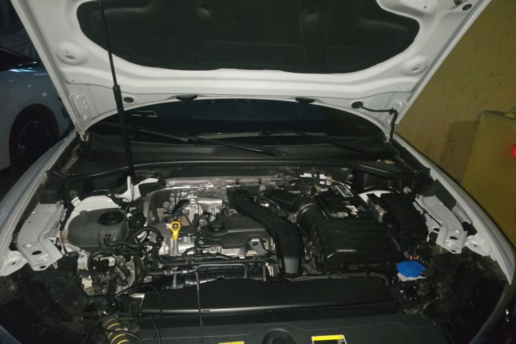 Used Audi Q3 2023 35 TFSI Fashion Dynamic Model (1.5T) Engine Bay