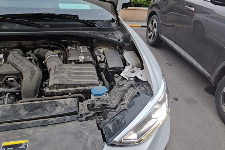 Used Audi Q3 2023 35 TFSI Fashion Dynamic Model (1.5T) Engine Bay Left