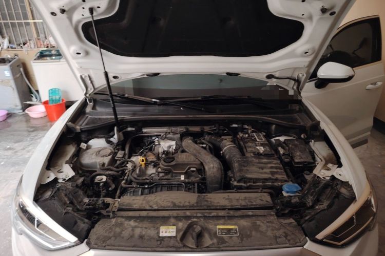 Used Audi Q3 2023 35 TFSI Fashion Dynamic Model (1.5T) Engine Bay