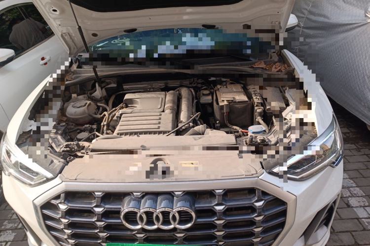 Used Audi Q3 2023 35 TFSI Fashion Dynamic Model (1.4T) Engine Bay