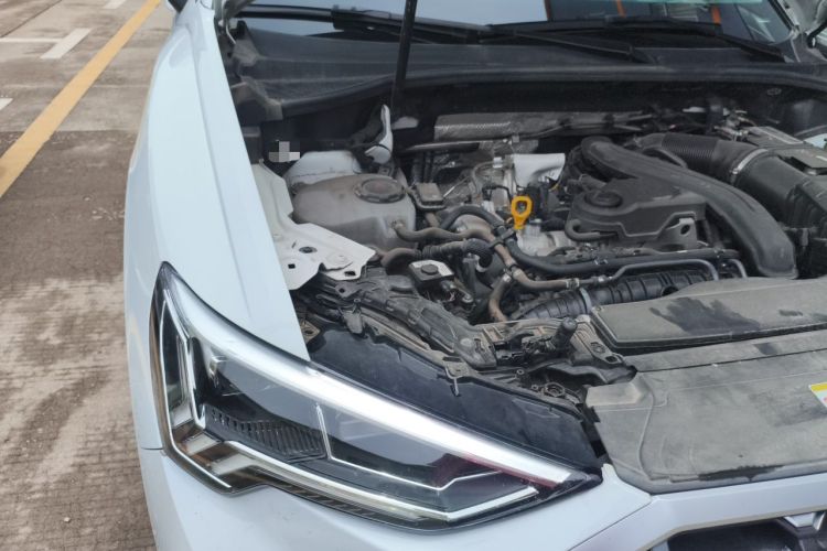 Used Audi Q3 2023 35 TFSI Fashion Dynamic Model (1.5T) Engine Bay Right