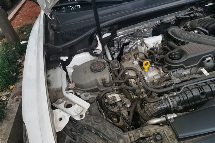 Used Audi Q3 2023 35 TFSI Fashion Elegant Version (1.5T) Engine Bay Right