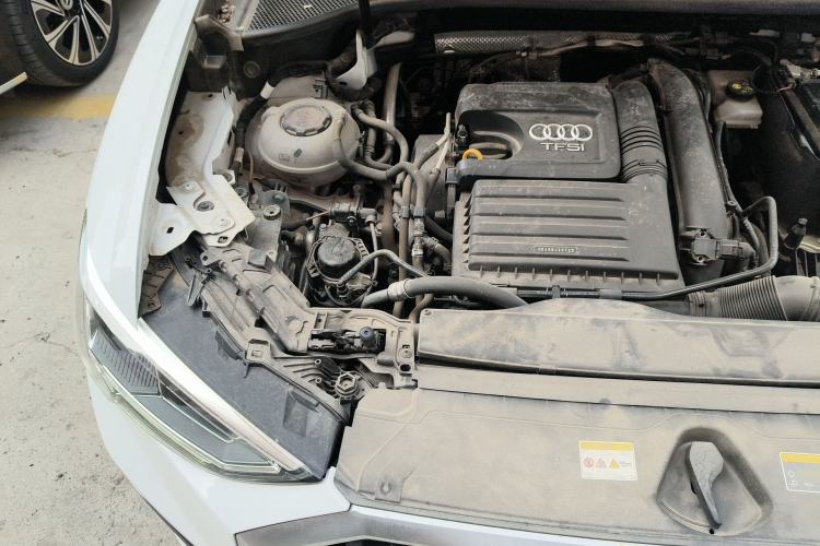 Used Audi Q3 2023 35 TFSI Fashion Dynamic Model (1.4T) Engine Bay Right