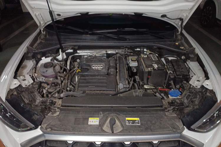 Used Audi Q3 2023 35 TFSI Fashion Dynamic Model (1.4T) Engine Bay