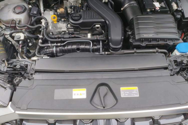 Used Audi Q3 2023 35 TFSI Fashion Dynamic Model (1.5T) Engine Bay