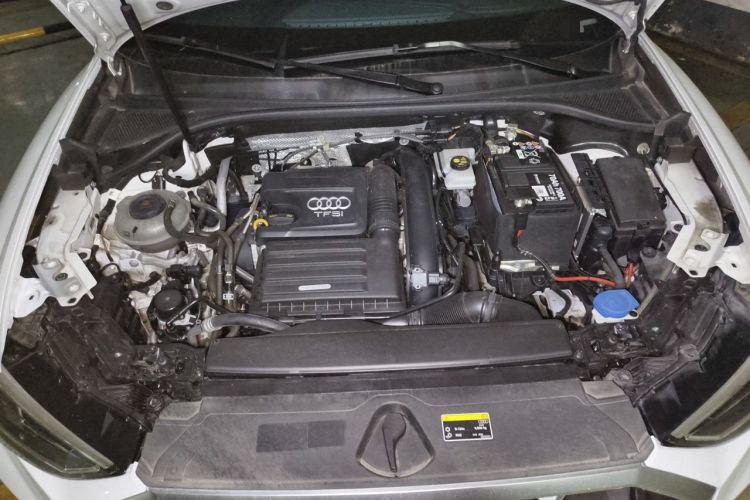 Used Audi Q3 2023 35 TFSI Fashion Dynamic Model (1.4T) Engine Bay
