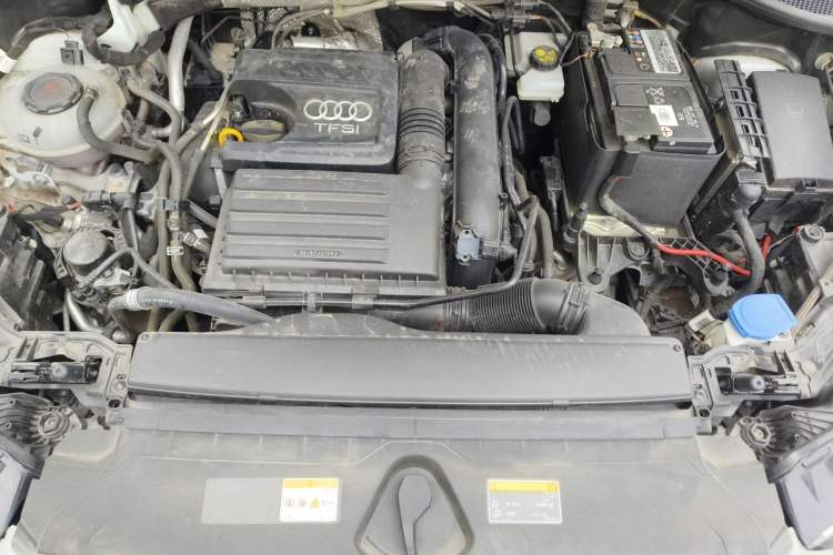 Used Audi Q3 2023 35 TFSI Fashion Dynamic Model (1.4T) Engine Bay