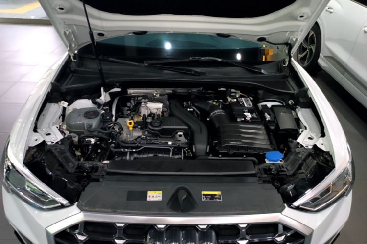 Used Audi Q3 2023 35 TFSI Fashion Dynamic Model (1.5T) Engine Bay