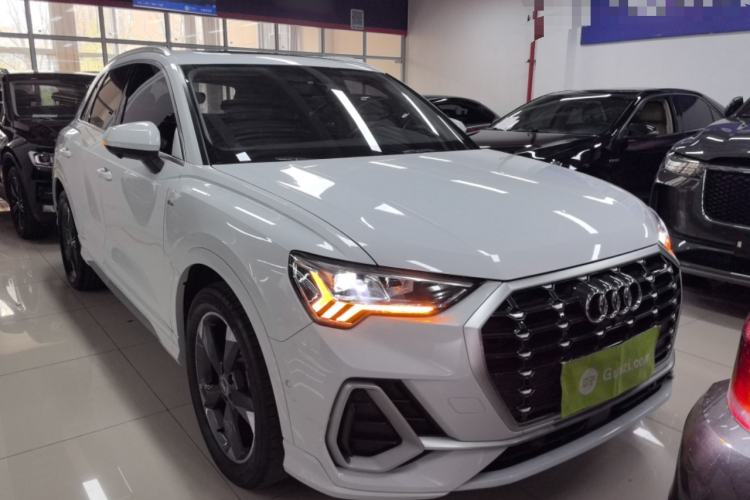 Used Audi Q3 2023 35 TFSI Fashion Dynamic Model (1.5T) Exterior 1