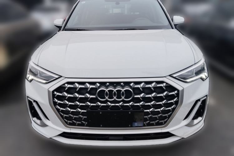 Used Audi Q3 2023 35 TFSI Fashion Dynamic Model (1.5T) Exterior 1
